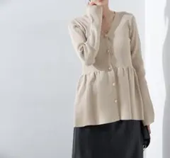 前後2WAYペプラムニットカーディガン