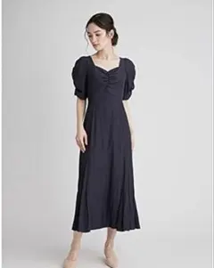 超美品✴︎完売品✴︎elu.✴︎エル✴︎Cyndi dress✴︎ネイビー