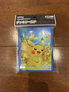 ポケモンカード デッキシールド ピカチュウ