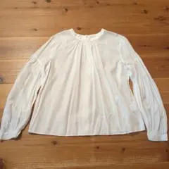 LABORATORY WORK パフスリーブ シャツ