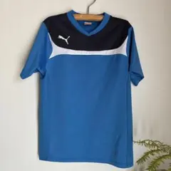 150㎝　Puma サッカーシャツ 青/黒 Vネック　ジュニア