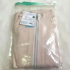 Item thumbnail for item fdbfbf32-03e0-4006-8a3f-a1a38921bd07