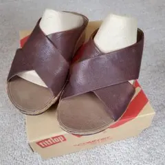 fitflop サンダルのサムネイル