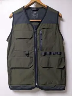 ワークマン　UW 軽量ベスト カーキ　ソロテックス　Ｌサイズ