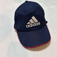 子供用　adidas帽子