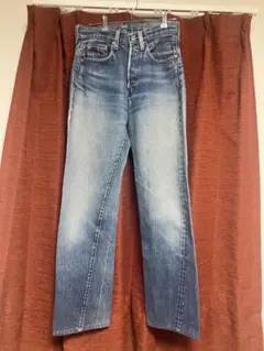Levi's 501 80s 赤耳　ボタン裏524 ボタンフライ ストレートのサムネイル