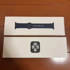 Apple Watch SE 第2世代 40mm シルバー　バッテリー100%