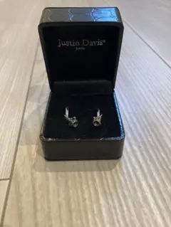 美品　ジャスティンデイビス　ピアス　両耳 JUSTIN DAVIS ピアス DANGLING CROSS” Earring メンズ