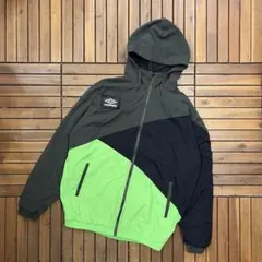 UMBRO アンブロ PRO TRAINING ナイロン ウォームパーカー 近年