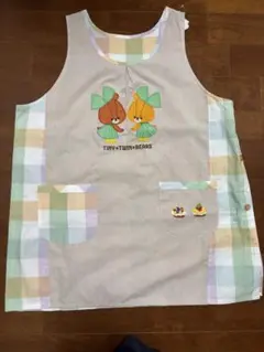 新品★保育士★エプロン★ルルロロ　大きいサイズ