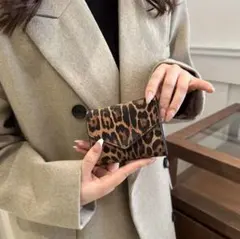 しえ様 レオパード柄 三つ折り財布