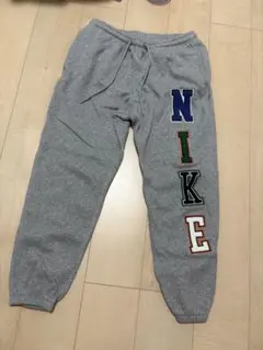 NIKE グレー スウェットパンツLのサムネイル