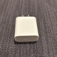 Apple 純正USB-C 20W電源アダプタ