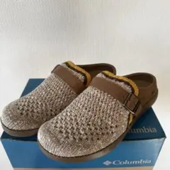 スリッポンサンダル