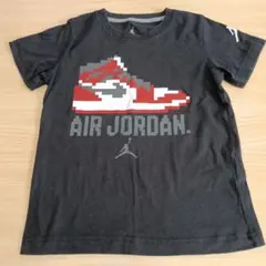 ジョーダン　120 Tシャツ　キッズ　ナイキのサムネイル