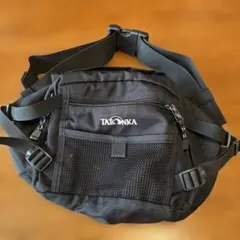 TATONKA ブラック ボディバッグ