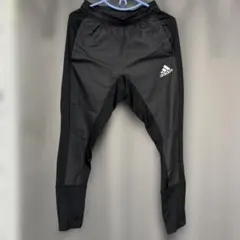 adidas トレーニングパンツ　サイズS