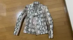 TORNADO MART パイソン柄 ダブルライダースジャケット メルカリ