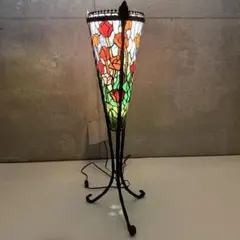 ガラス工芸 ガレ風 葡萄文様 3灯式 特大 フロアランプ/フロアスタンド ガラス工芸 ガレ風 葡萄文様 3灯式 特大 フロアランプ/フロアスタンド