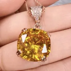 K18YG 天然ダイヤモンド 0.11ct チャーム ペンダントトップ 2 - メルカリ