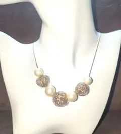 Item thumbnail for item 4e010a0b-32ba-45f5-a658-969fe5180ab0