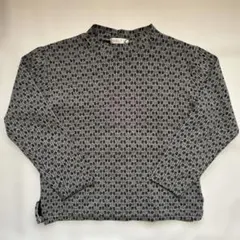 長袖ハイネックTシャツ