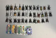 ゆ*ん様 ムシキングバトル 合虫ガッツ!! 図鑑 フィギュア11個セット