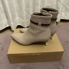 新品未使用Jelly Beans ベージュ アンクルブーツ
