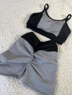 新品／ブラジルヨガ筋トレ用 スポーツウェア上下セット トップスM／ショーツS〜M