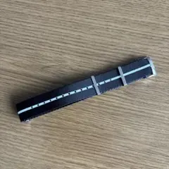 極美品 OMEGA 純正 NATO ストラップ ブラック＆ホワイト 19mmのサムネイル