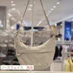 ノースフェイス　ショルダーバッグ