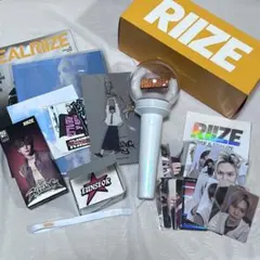 riize ウンソク ペンライト アクキー トレカ - メルカリ