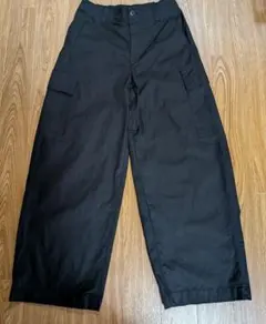 UNIQLO　バレルカーゴパンツ 丈長め　ブラック　Mサイズ