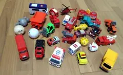 トミカ マクドナルド ハッピーセット ミニカーまとめ売りのサムネイル