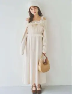 dazzlin チュールギャザービスチェカットワンピース アイボリー M