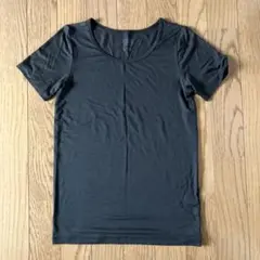 UNIQLO 140 ヒートテック半袖　黒