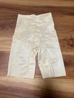 FOUR SIS & CO. フォーシスアンドカンパニー/ブライダルインナー