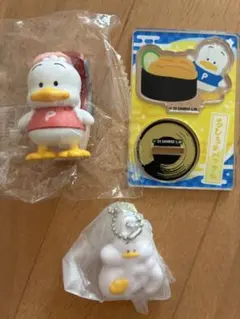 サンリオ　あひるのペックル　キーホルダー