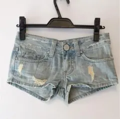 ショーパン デニム ショートパンツ　ダメージ　ライトブルー