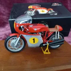 ミニチャンプス 1/12 ドゥカティ 750 1972 イモラ ミニチャンプス 1/12 ドゥカティ 750 1972 イモラ - メルカリ