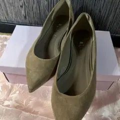 ブラウン スエード ポインテッドトゥ フラットシューズ