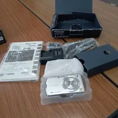 Panasonic LUMIX DMC-FX70 デジタルカメラ