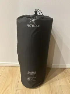 廃盤ARC'TERYXアークテリクス キャリアダッフル35L - メルカリ
