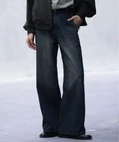 CURVED FLARE DENIM SLACKS