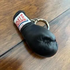 LONSDALE キーホルダー ボクシンググローブ ロンズデール　レア