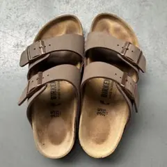 BIRKENSTOCK ブラウン 二本ベルトサンダル 35のサムネイル