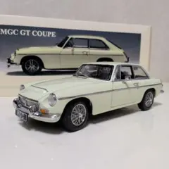 Revell 1/18 ☆ トライアンフ グリーン TR4 1963 - メルカリ
