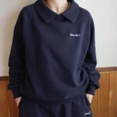 BrokenBase ネイビー 襟付ワンポイント刺繍スウェット