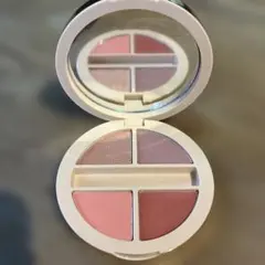 GUCCI パレット ドゥ ボーテ クアチュオール02のサムネイル