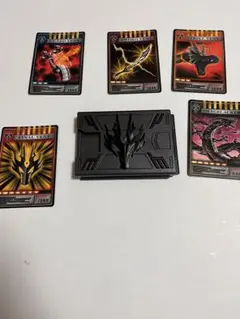 リュウガカードデッキ　CSM Vバックル＆マグナバイザー仮面ライダー龍騎2018